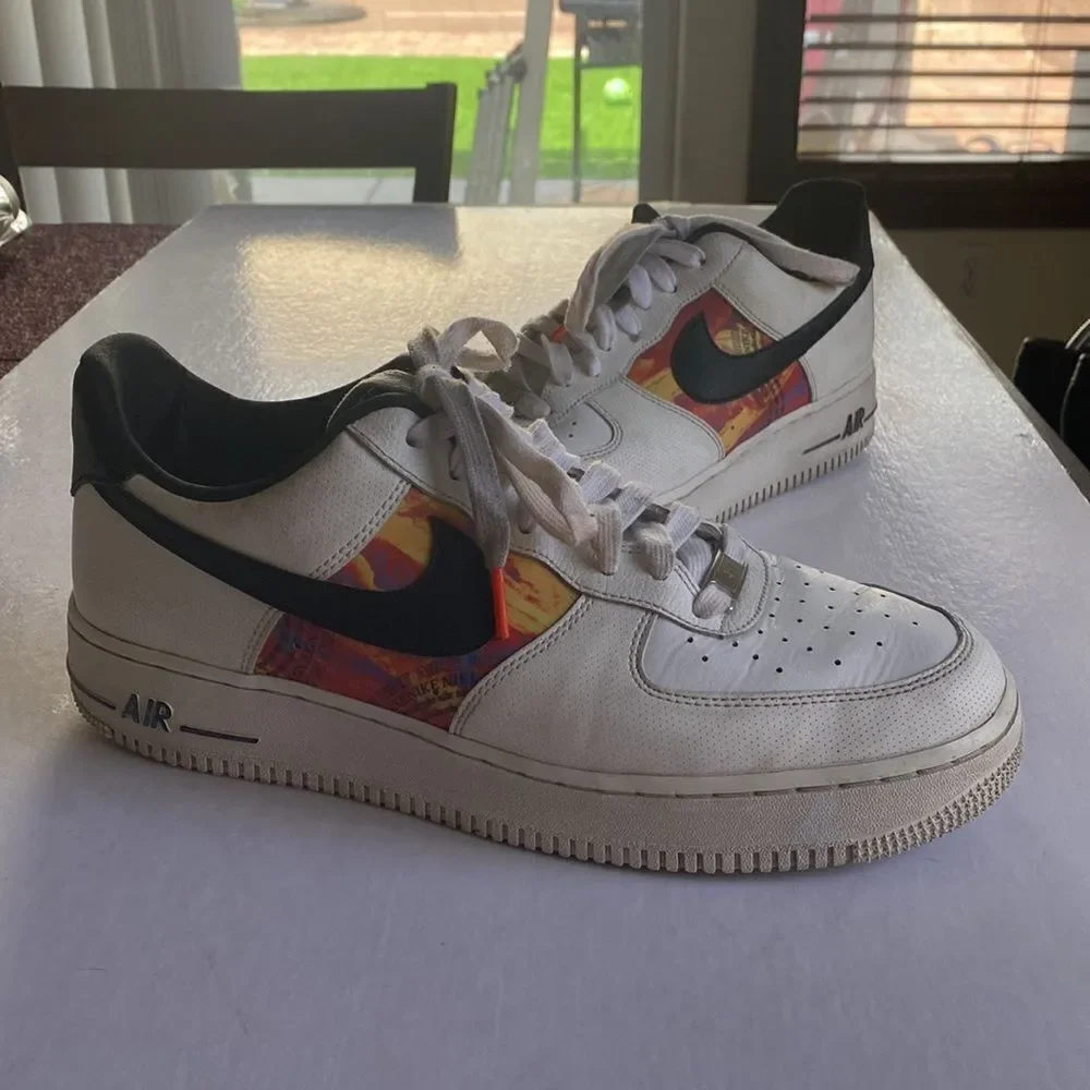 NIKE AF1 Low Vintage Mosaic Size 10